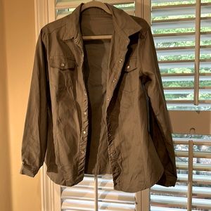 Olive green button down shirt with Pearl buttons NEw without tags size XL